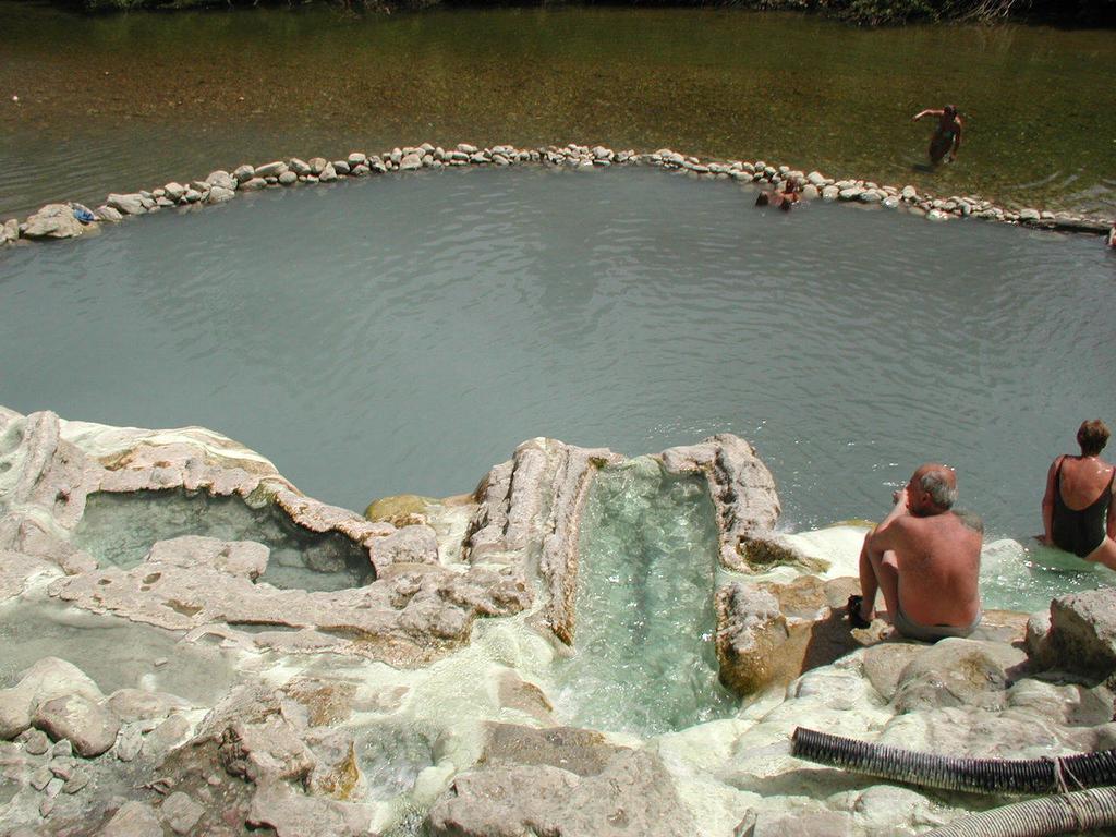 Casa Guaitoli Bagni Di Petriolo Exterior foto